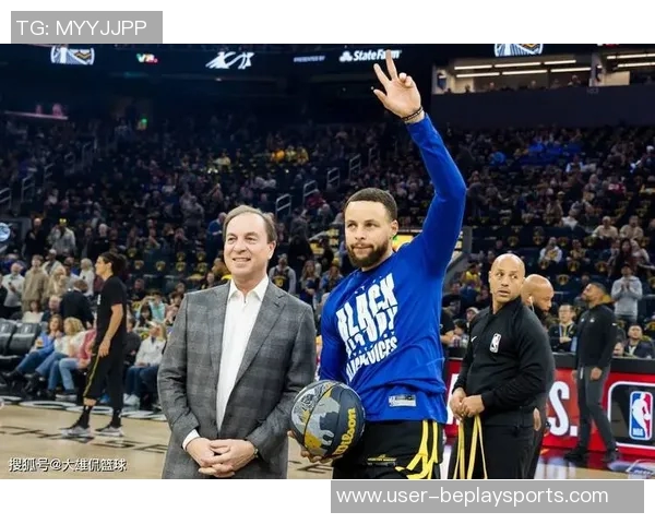 库里强调团队信心与创造机会是赢得比赛的关键策略